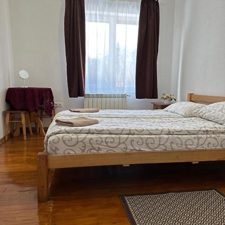 Гранд Хостел TTchernivtsi Extérieur photo